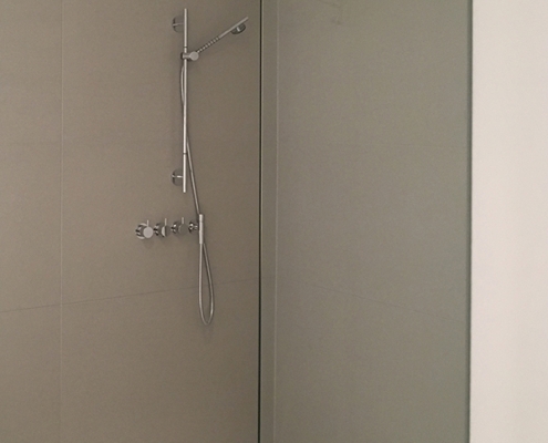 Dusche Wandverkleidung aus Beton
