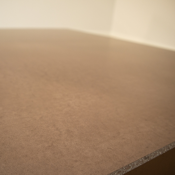 Beton-Couchtisch Kuno - Terra gebürstet