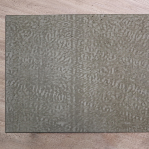 Betontisch Nico - Silbergrau natur + pulverbeschichtet RAL7021