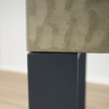 Betontisch Nico - Silbergrau natur + pulverbeschichtet RAL7021